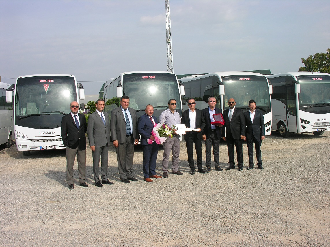 Isuzu araç teslimatlarına damga vurdu 6