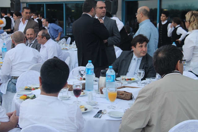 UND iftarına yoğun katılım