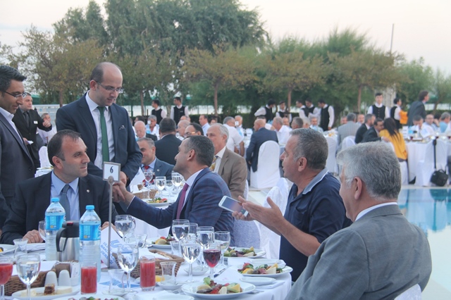 UND iftarına yoğun katılım