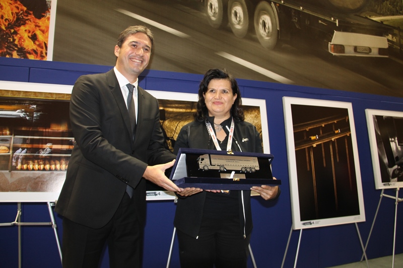 Ford Trucks 1846T Midilli Çekici Logitrans’ta 12