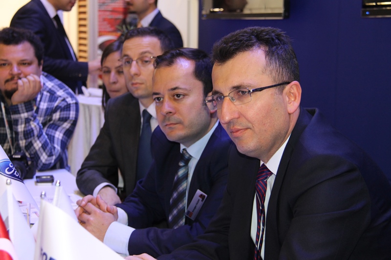 Ford Trucks 1846T Midilli Çekici Logitrans’ta