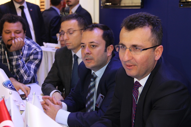 Ford Trucks 1846T Midilli Çekici Logitrans’ta