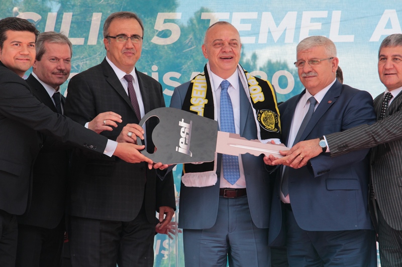 Manisa'nın ulaşımı Karsan'a emanet 20