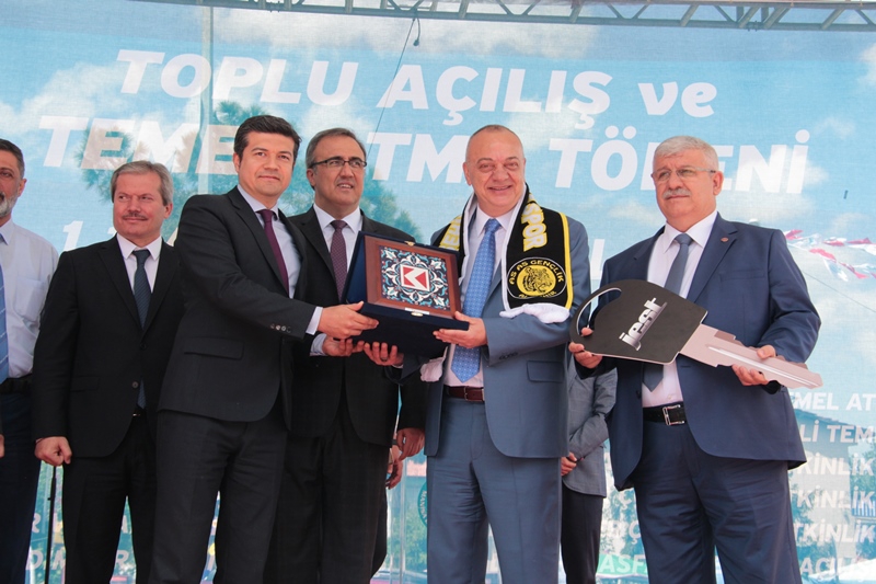 Manisa'nın ulaşımı Karsan'a emanet 23
