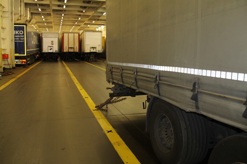 U.N Ro-Ro  20 bin TIR’ı İstanbul trafiğine sokmayacak! 24