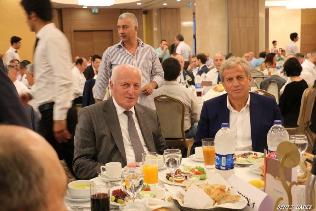 Denizciler, KOSDER iftarında biraraya geldi 1