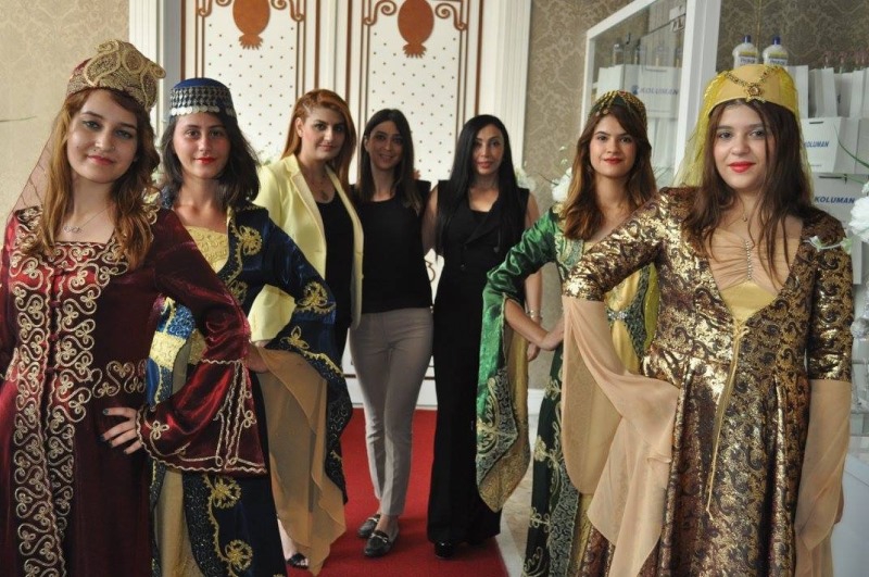 Koluman,Mersin'de müşterileriyle iftarda buluştu 5