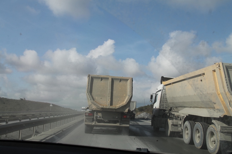 Boşuna trafik çilesi çektiğimizi kare kare kanıtladık 28