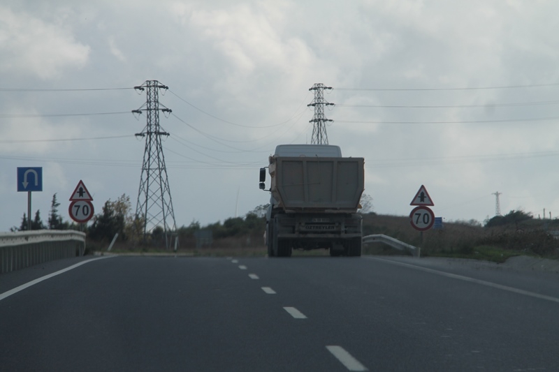Boşuna trafik çilesi çektiğimizi kare kare kanıtladık 9