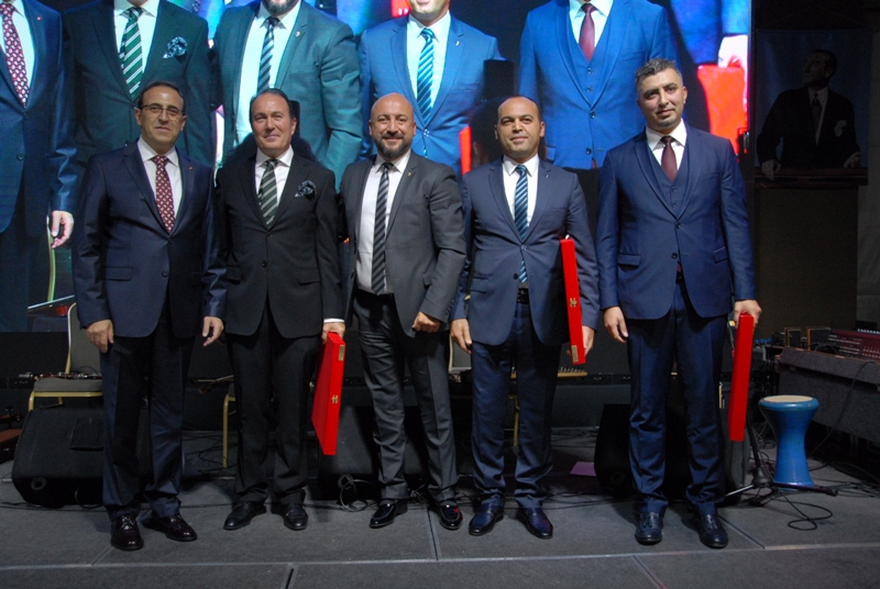 İTÜ DEFAMED, sektörü Cumhuriyet kutlamasında buluşturdu 10