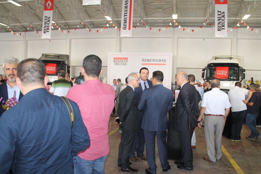 Renault Trucks Ege'de güçleniyor