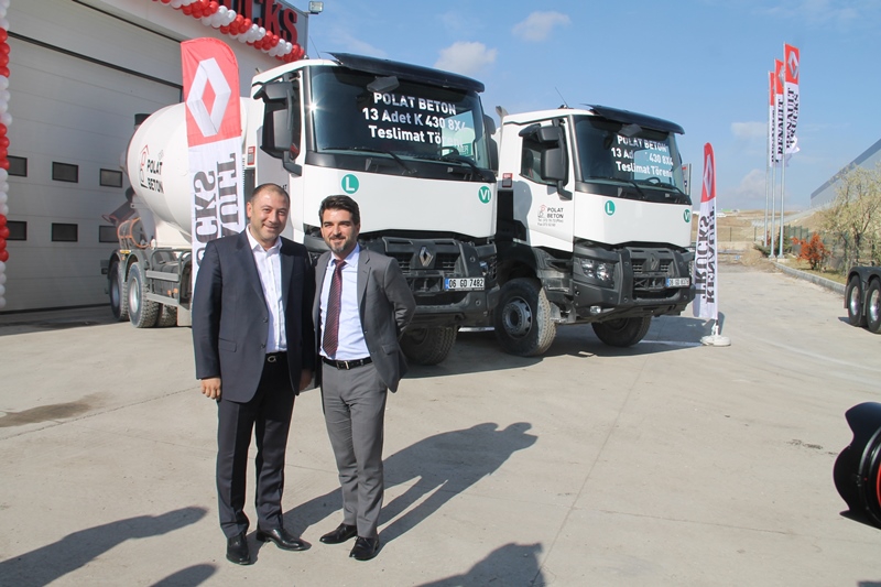 Ceyhan Otomotiv açılışı yaptı, 13 araç sattı 5