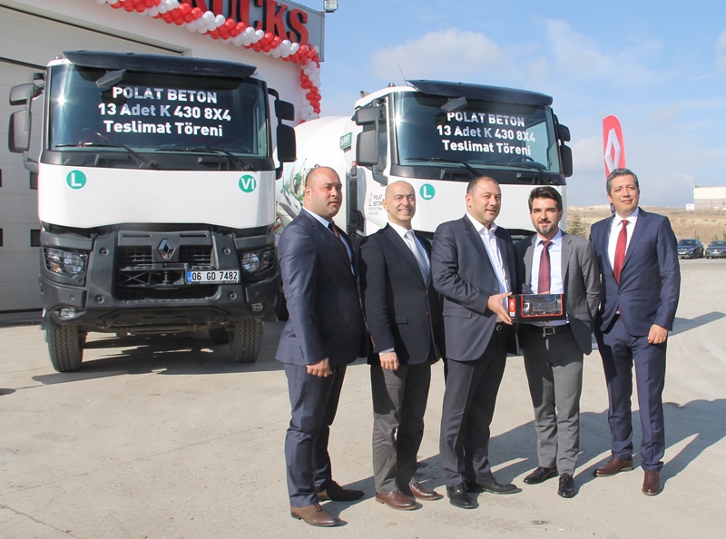Ceyhan Otomotiv açılışı yaptı, 13 araç sattı 8