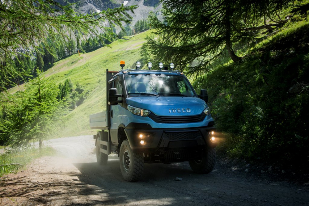 İşte IVECO'nun all road ve of road araçları 12
