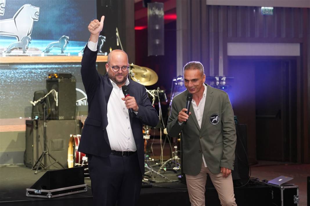 MAN TÜRKİYE 3. KEZ MARKET OF THE YEAR ÖDÜLÜNÜ ALDI 13