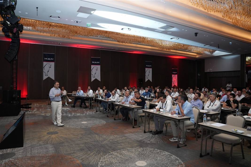 MAN TÜRKİYE 3. KEZ MARKET OF THE YEAR ÖDÜLÜNÜ ALDI 20