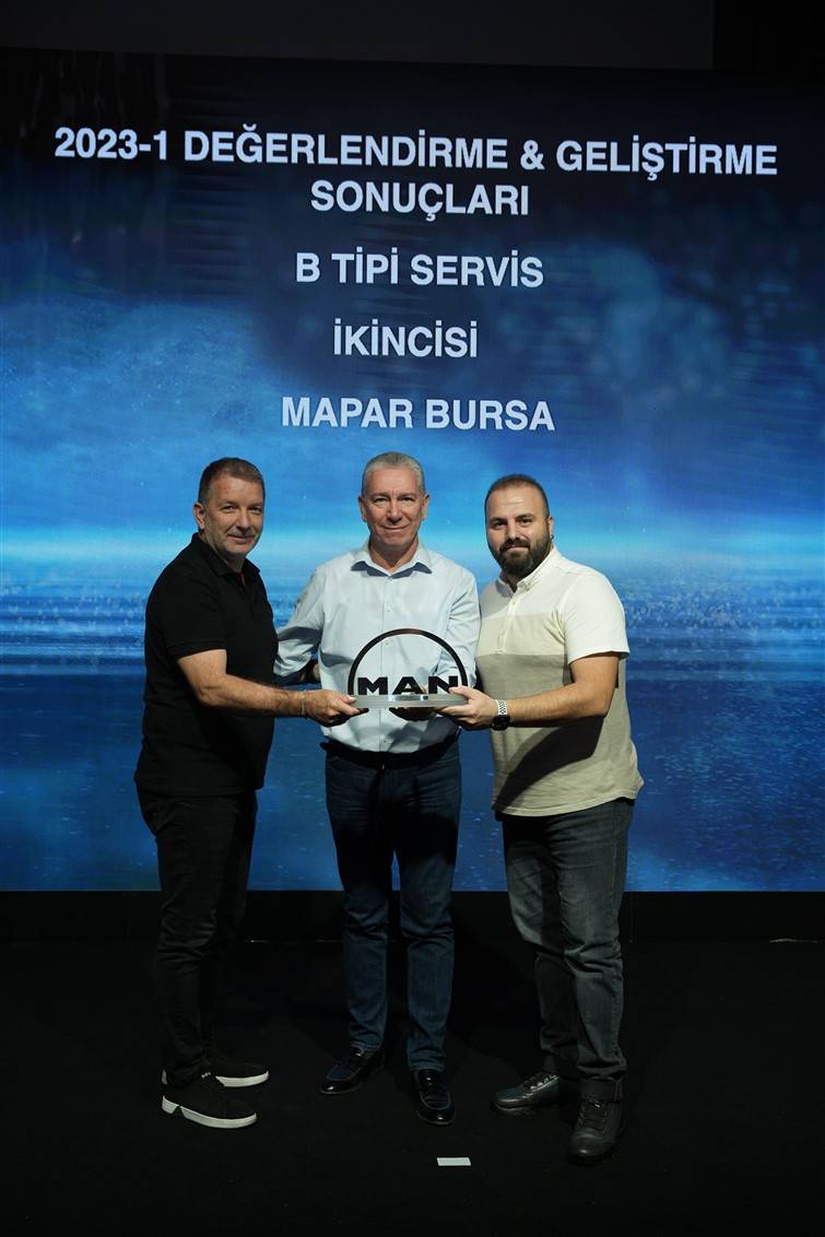 MAN TÜRKİYE 3. KEZ MARKET OF THE YEAR ÖDÜLÜNÜ ALDI 3