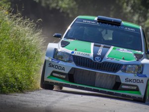 Fabia R5 kazanmaya doymuyor