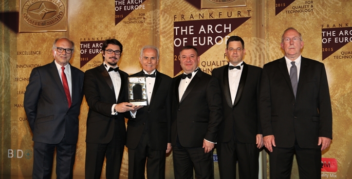 Denize inmeden ödülleri topladı