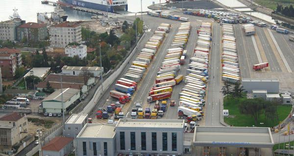 Pendik Ro-Ro limanında tarihi eser operasyonu