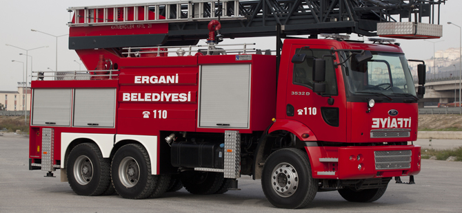 Katmerciler, itfaiye araçlarını Dubai’da tanıtacak
