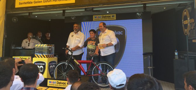 Mobil Delvac, 90’ıncı yaşını kamyoncularla kutladı