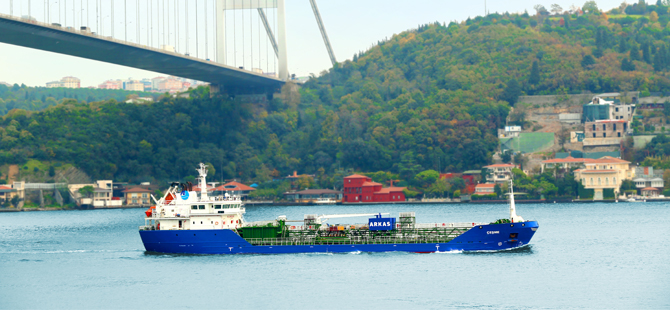 Arkas Petrol, Türkiye’nin en büyük yakıt ikmal tankerini filosuna kattı