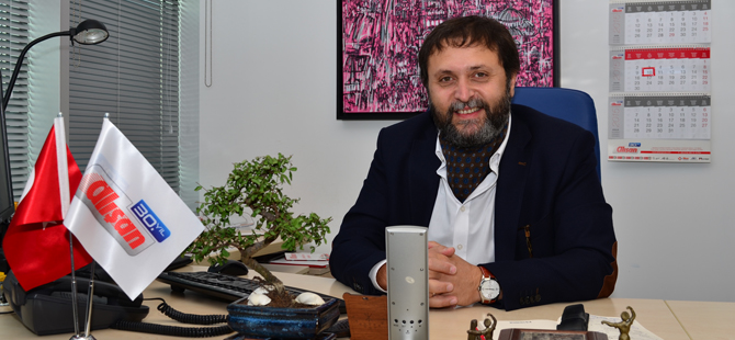 Cem Kumuk, Alışan Ailesi’ne katıldı