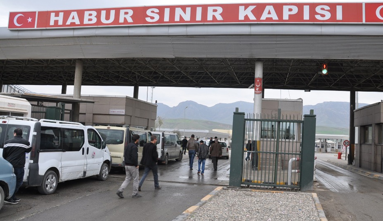 Sigara ve cep telefonunda 'gizli bölme' kaçakçılığı