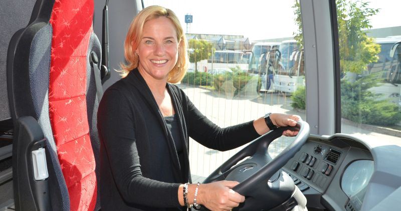 Mercedes'ten yan sanayimize her yıl 1 milyar Euro