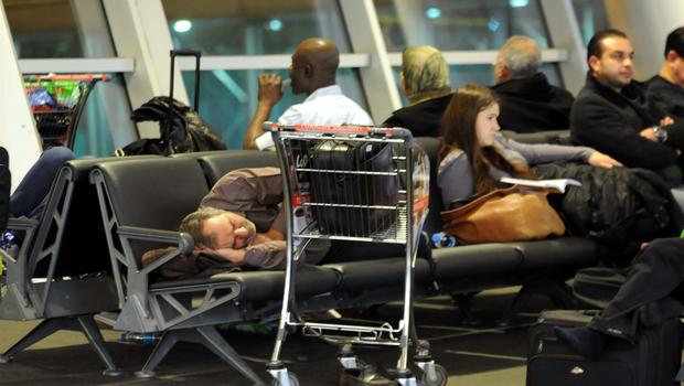 Atatürk Havalimanı otele döndü