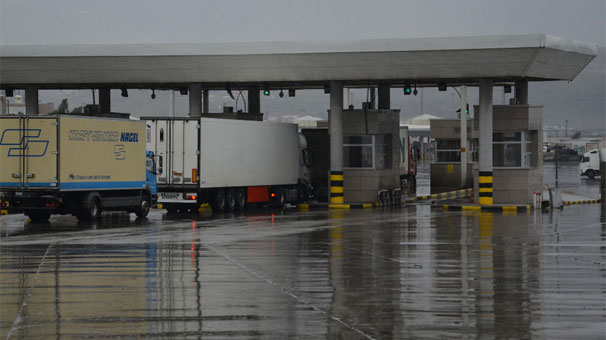 25 gün sonra askeri konvoy eşliğinde Habur