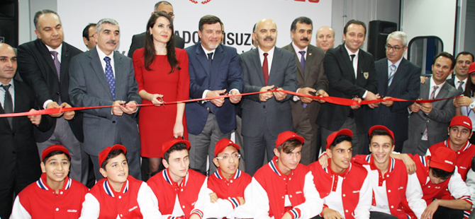 Isuzu’dan Küçükyalı Meslek Lisesi’ne oto boya atölyesi