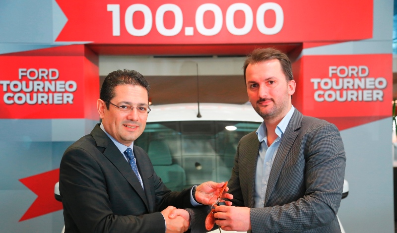 Ford Otosan'dan 100 bininci Tourneo Courier