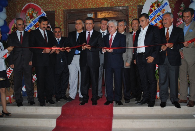 UND Hatay temsilciliği hizmete açıldı