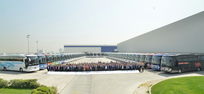 25 farklı firmaya 50 Mercedes-Benz Travego