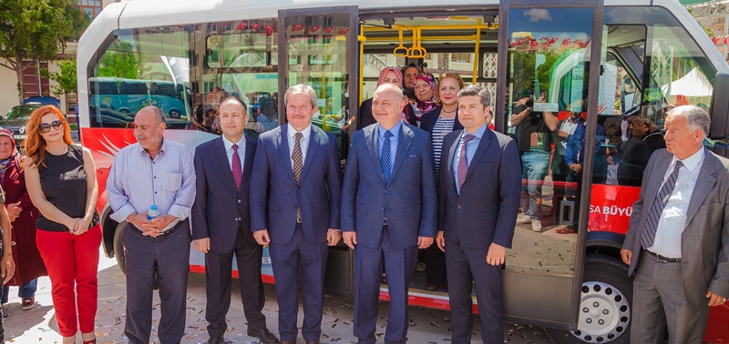 Manisa'nın ulaşımı Karsan'a emanet