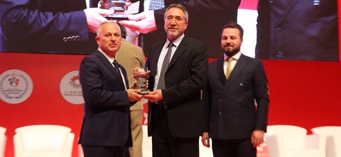 Zirve’den TEMSA’ya ödül