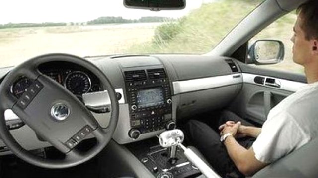 Sürücülerin %71'inden sürücüsüz araca yeşil ışık