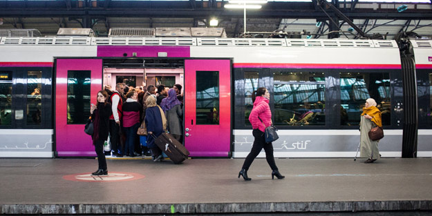 Fransa'da ulaşım sektörü greve gidiyor