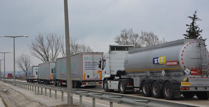 60 bin TIR'ın 40 bini atıl vaziyette bekliyor