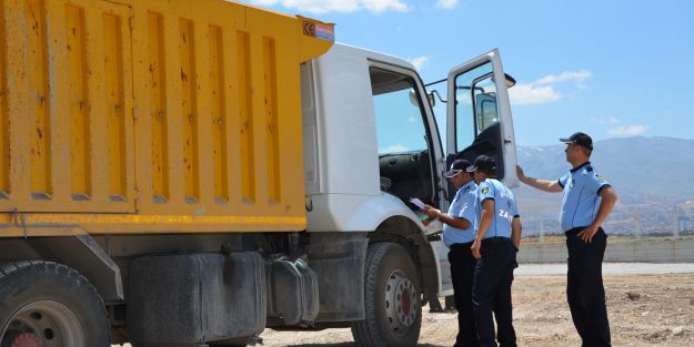 Hafriyat kamyonları uydudan takip edilecek