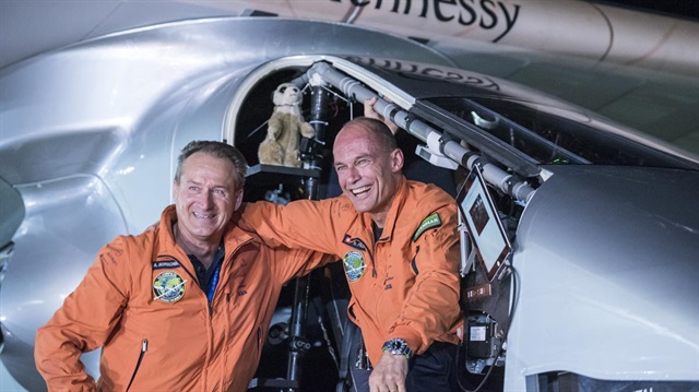 Yakıtsız 40 bin kilometre uçtu