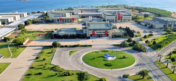Deniz Harp Okulu Komutanlığında arama