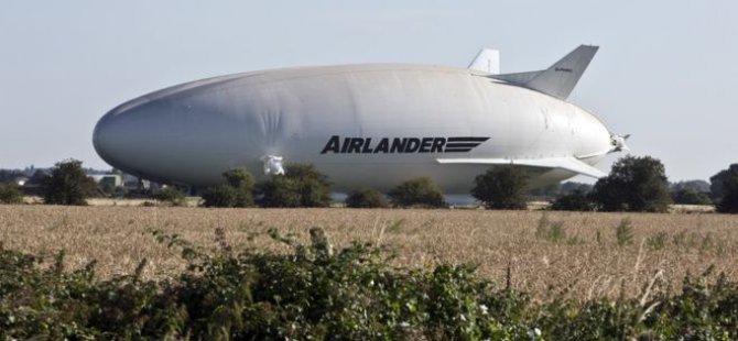 Dünyanın en büyük hava aracı kaza yaptı! İşte o anlar