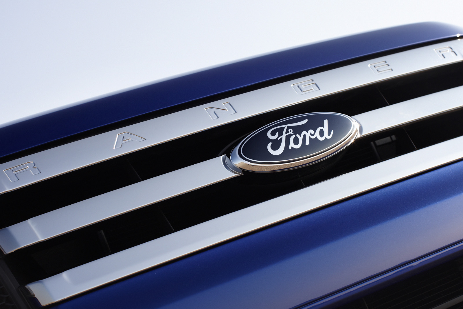 Ford Otosan İngiltere'yi karıştırdı