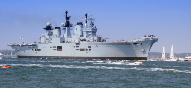 İngiliz savaş gemisi Aliağa'da sökülecek