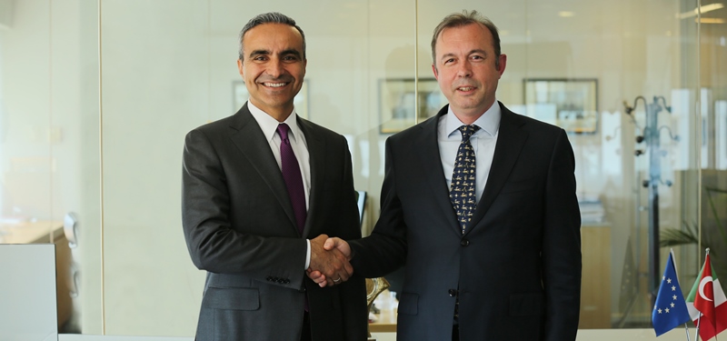 Kamil Koç'un tercihi Pirelli oldu