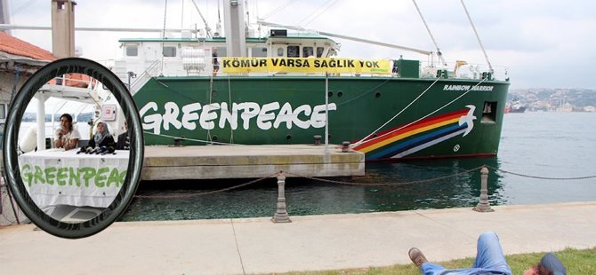 Greenpeace'in efsane gemisi İstanbul'da