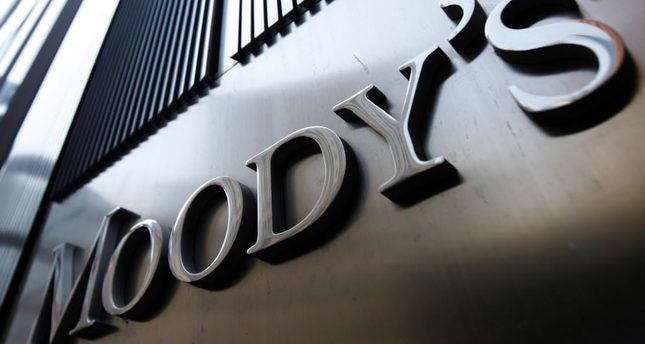 Moody's Türkiye'nin kredi notunu düşürdü